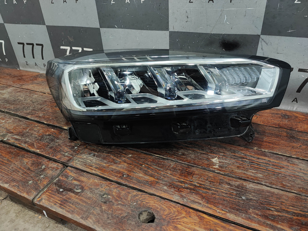 Фара правая LED Chery Tiggo 7 Pro 20-24 Б/У Оригинал 605000200AB