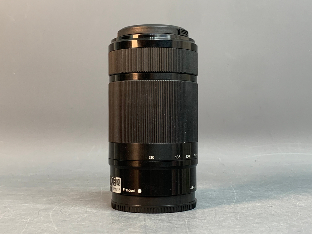 Sony 55-210mm f/4.5-6.3 E OSS