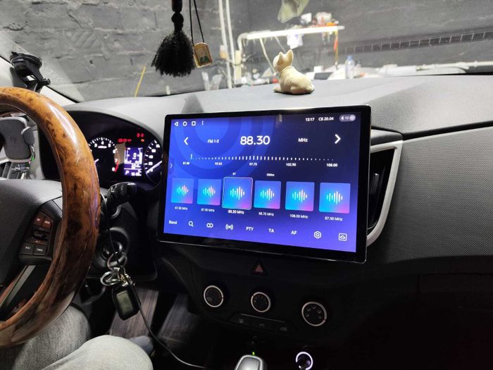 Магнитола для Hyundai Creta 1 2016-2021 (рамка 9) - Teyes CC3-2K монитор 13", QLED+2K, Android 10, Быстрая, 4G SIM-слот, CarPlay