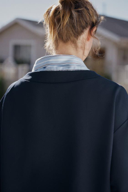 ZARA КОРОТКОЕ ПЛАТЬЕ С БАНТОМ И КОМБИНИРОВАННЫМИ ТКАНЯМИ, МОРСКОЙ СИНИЙ