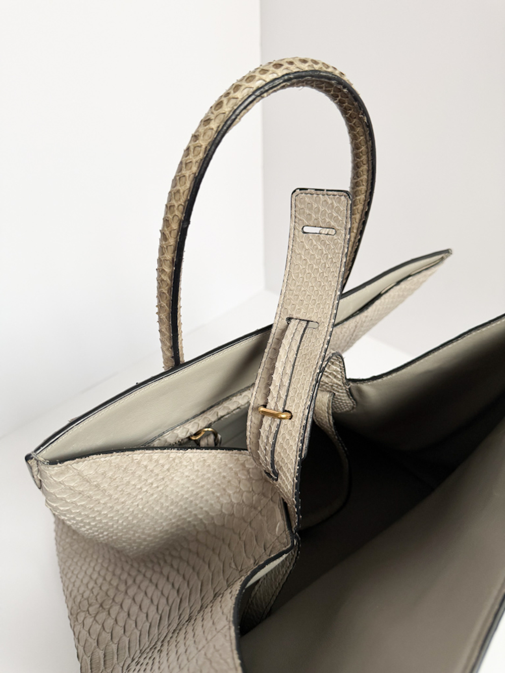 Кожаная сумка Celine