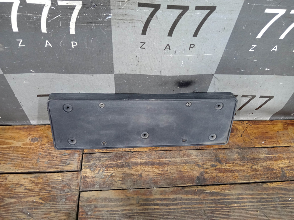 Площадка гос. номера LiXiang L7, L8, L9 23-нв Б/У Оригинал X0128030025
