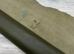 Оливковая кожа Poncho Lux Military Olive крупным планом