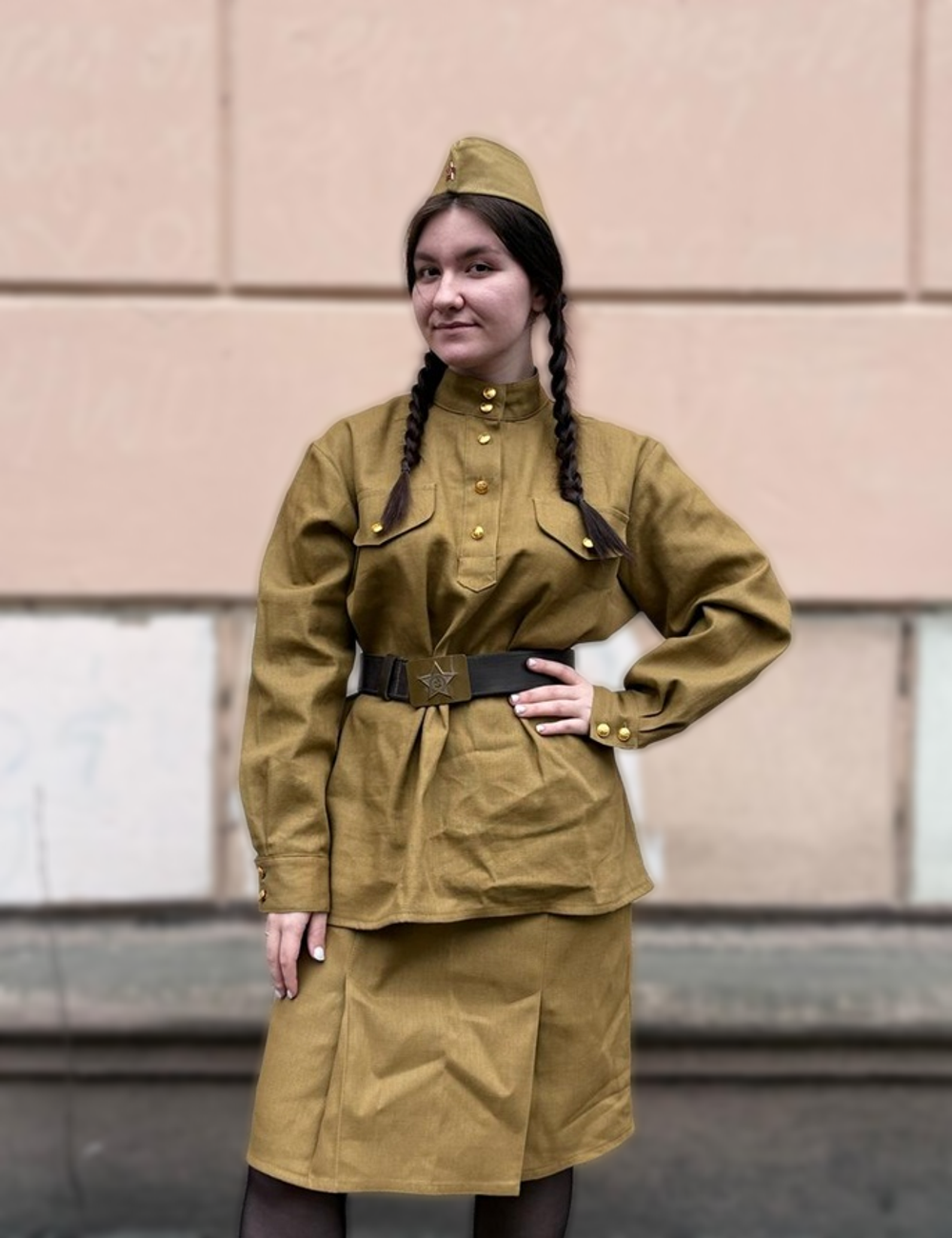 Костюм ВОВ женский (гимнастерка и юбка) обр. 1943г.