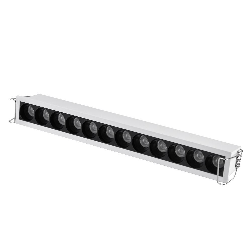 ST762.532.12 Св-к встр. белый LED 1*12W 3000K 1 200Lm Ra 90 24° IP20 L240xW30xH36 170-240V