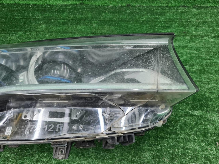 Фара правая BMW 7er G11 G12 (2015-2019) Laserlight