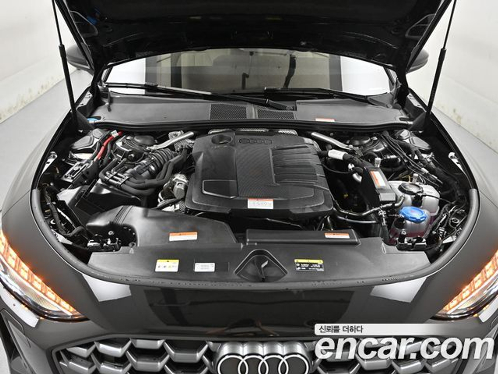 Audi A5 40 TDI Quattro Advanced — 2025
