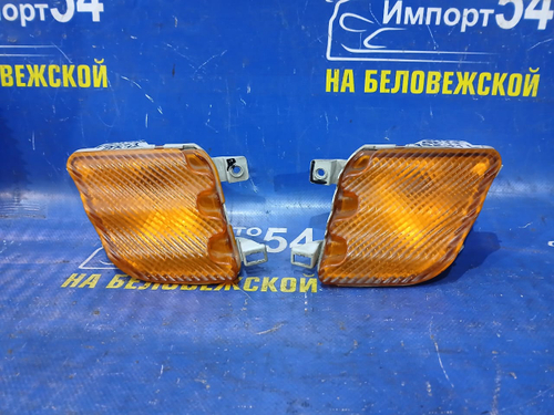 Повторитель в бампер правый NISSAN MARCH 2002-2005