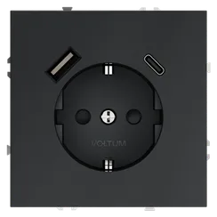 Розетка с USB A+C с заземлением и защитными шторками Voltum S70 Графит VLS040507