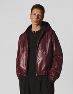 Мужская куртка из искусственной кожи с заклёпками - BERSHKA