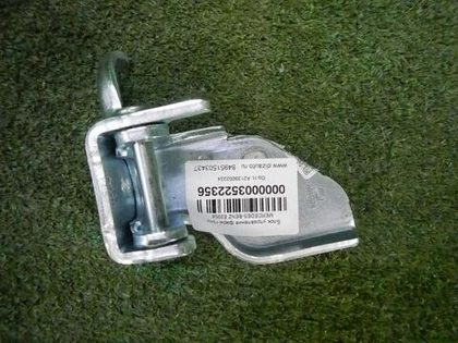 Петля двери передняя правая Citroen Jumper 3 (2006-н.в.)