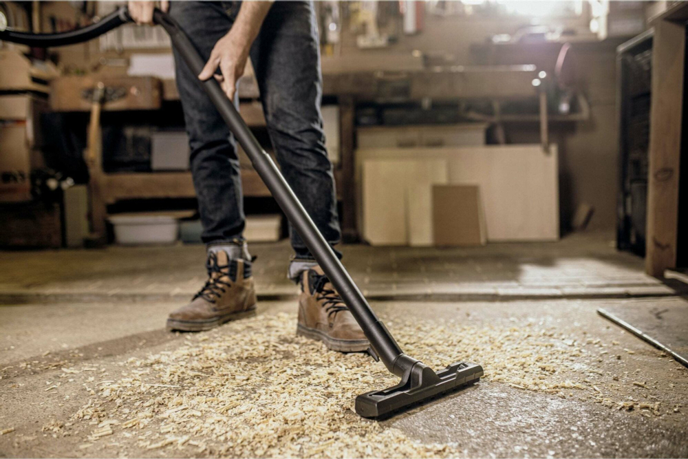 Хозяйственный пылесос KARCHER WD 2 Plus V-12/4/18 (1.628-000.0)