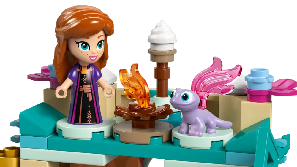 Конструктор LEGO Disney 43278 Мини-замок Эренделл и ледовый дворец Эльзы