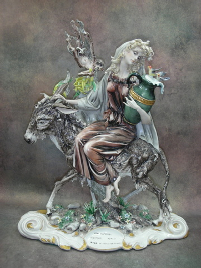 Статуэтка. Фарфор. Жизнь в оазисе. Capodimonte. Италия