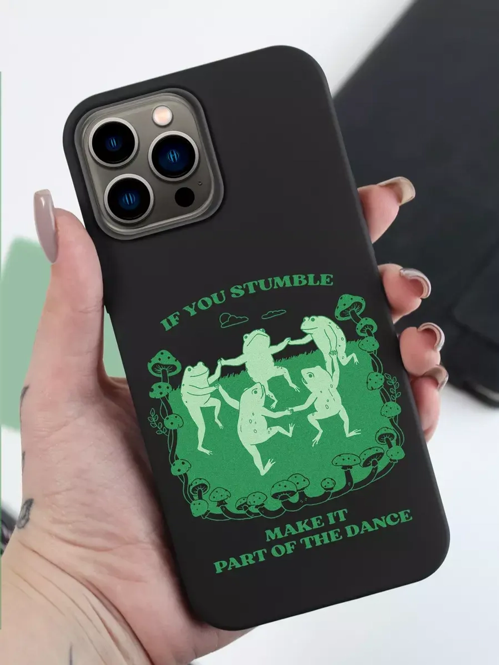 Чехол на iPhone 14 Pro Max с принтом