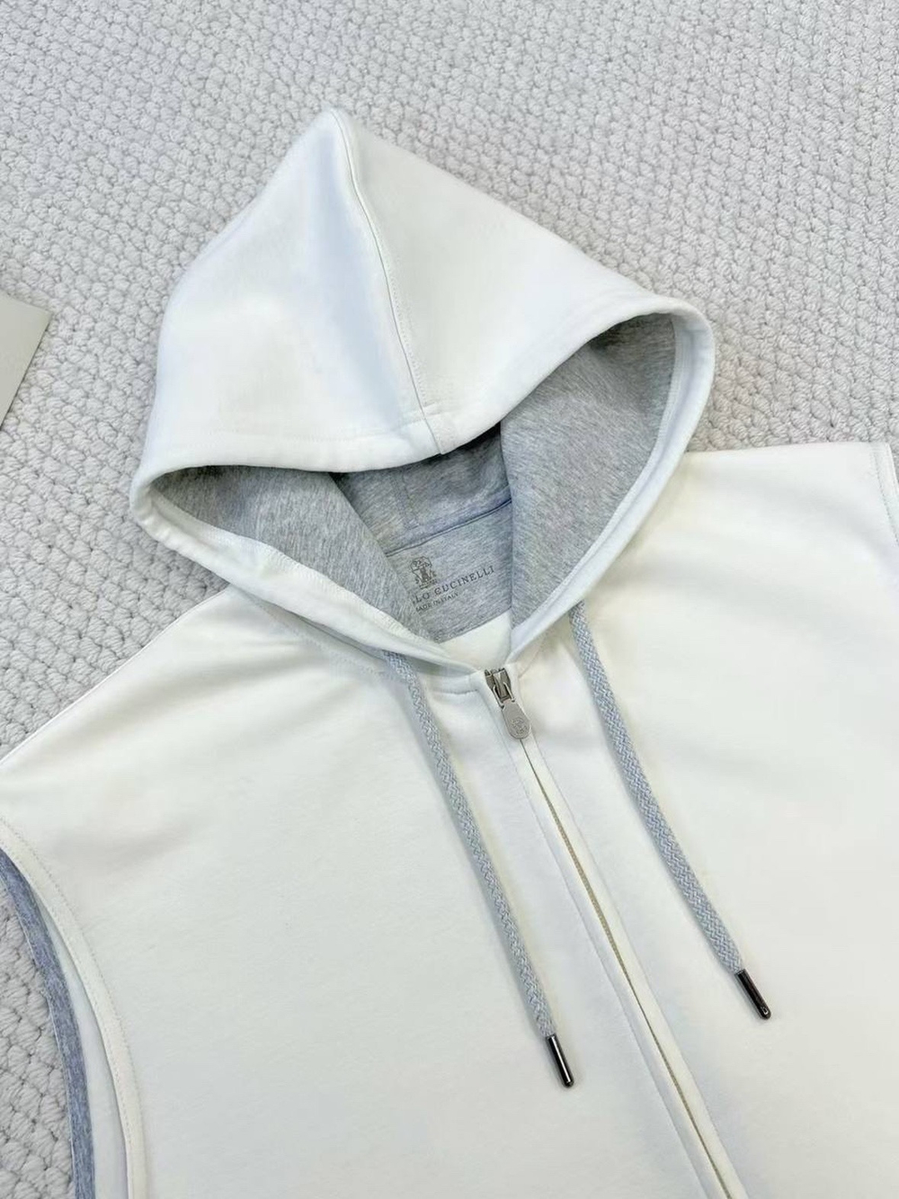 Жилет Brunello Cucinelli