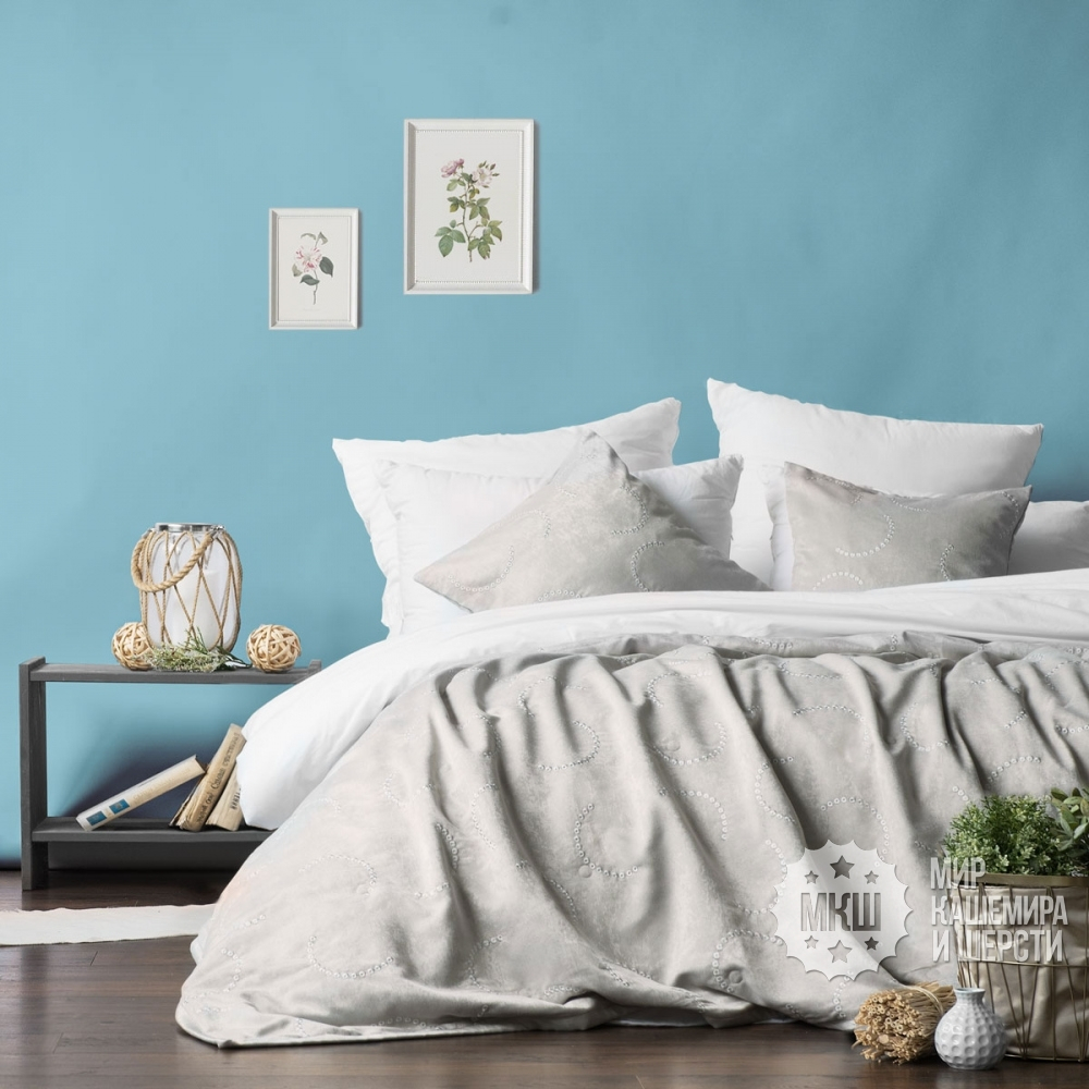 Стеганое покрывало с вышивкой ДЖЖИМ (арт. BL02-290-05) - 230х250 см. - серое