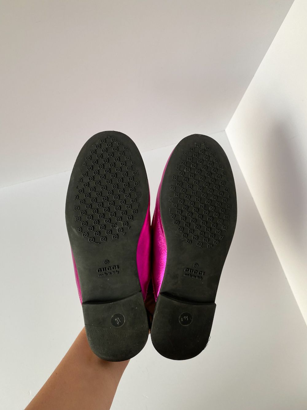 Сабо  Gucci, 29