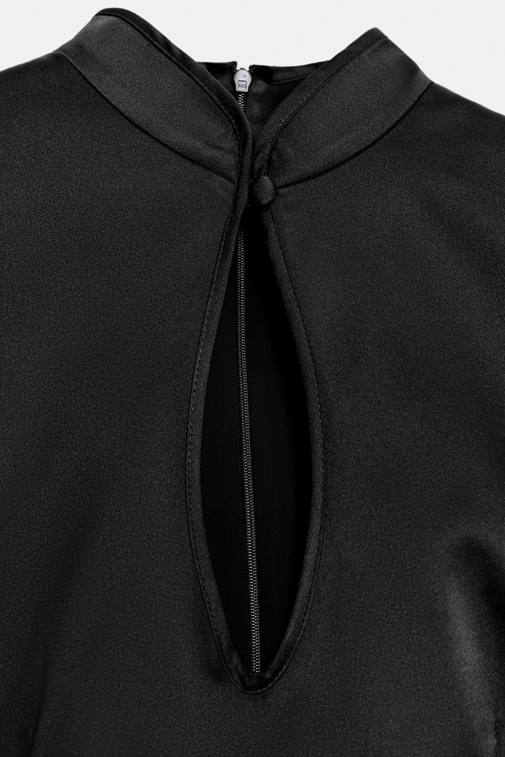 ZARA АТЛАСНОЕ МИНИ-ПЛАТЬЕ С РАЗРЕЗОМ, ЧЕРНЫЙ