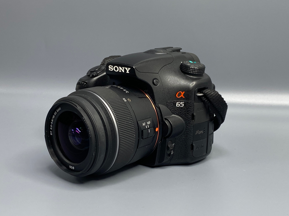 Sony Alpha A65 Kit 18-55mm 36872 кадра