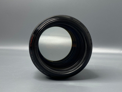 Canon EF 85mm f/1.2L II USM
