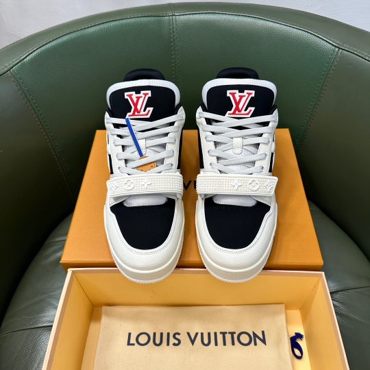 Кроссовки LV Trainer