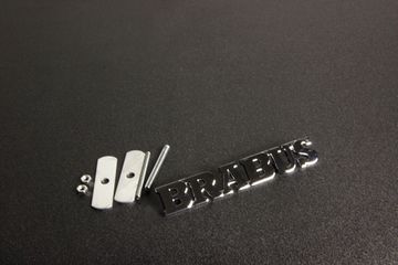 Шильд на решётку BRABUS