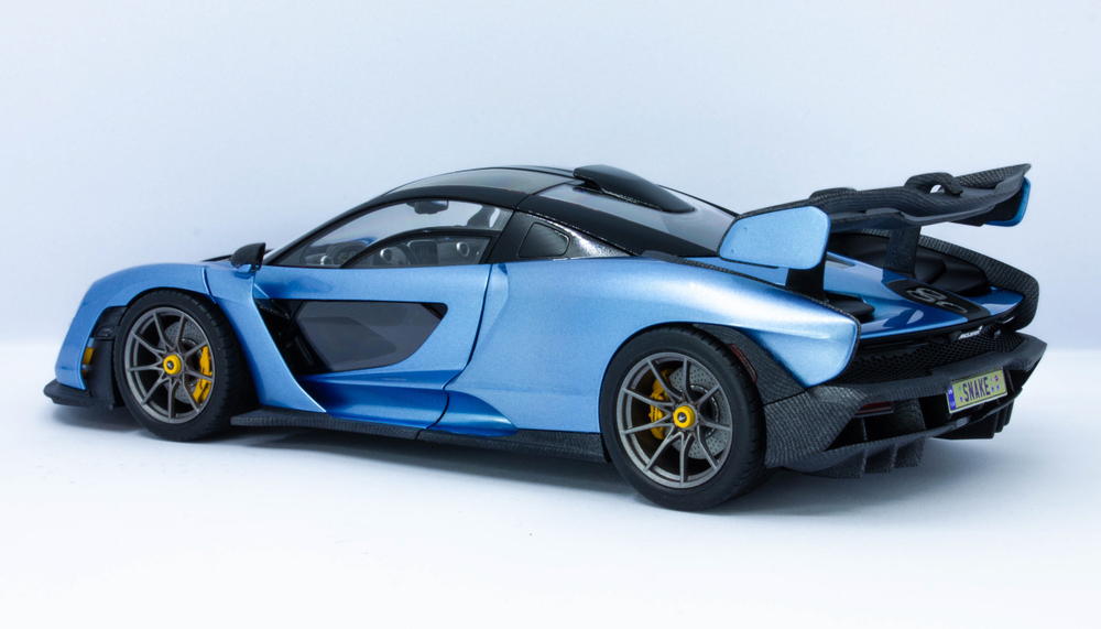 Краска лаковая HobbyLink Ferrari Azzurro Metalizatto HP-1028