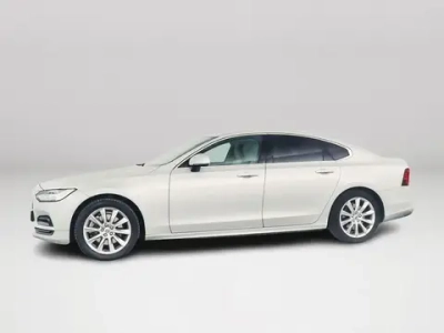Volvo S90 2.0 B4 Mild Hybrid Momentum Business
