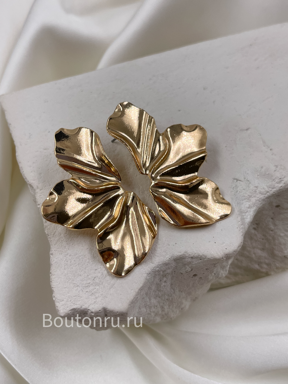 Серьги "Лепесток" золотистые