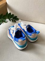 Кроссовки Zara