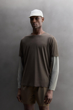 ЛЕГКАЯ ФУТБОЛКА ДЛЯ БЕГА ИЗ РЕЛЬЕФНОЙ ТКАНИ — ZARA · 4387/302