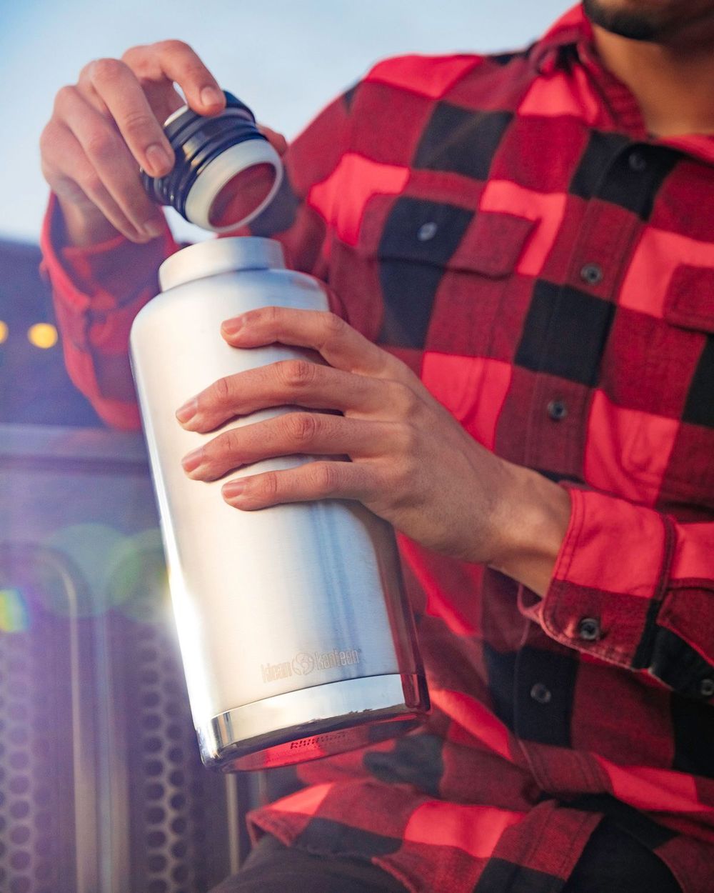Термобутылка Klean Kanteen TKWide Loop Cap 64oz (1900 мл) Brushed Stainless
