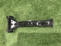Кронштейн замка капота VW Touareg 1 7L (2002-2010)