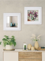 Миниатюрное настенное зеркало в раме 30*30 см