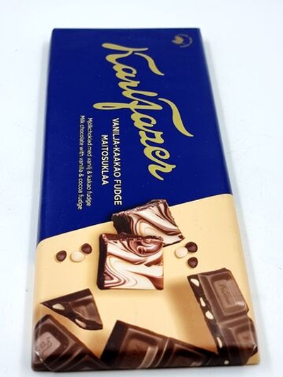 Шоколад молочный Karl Fazer Vanilla-Cocoa Fudge, 180 г (Финляндия)