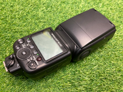 Nikon SB-900
