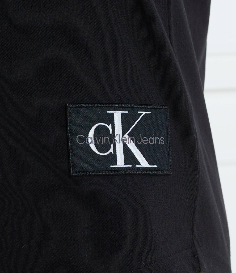 Футболка CALVIN KLEIN JEANS - черный(J30J323482)