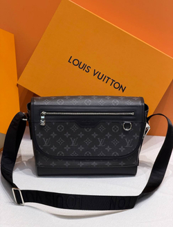 Сумка через плечо/мессенджер Louis Vuitton Courrier