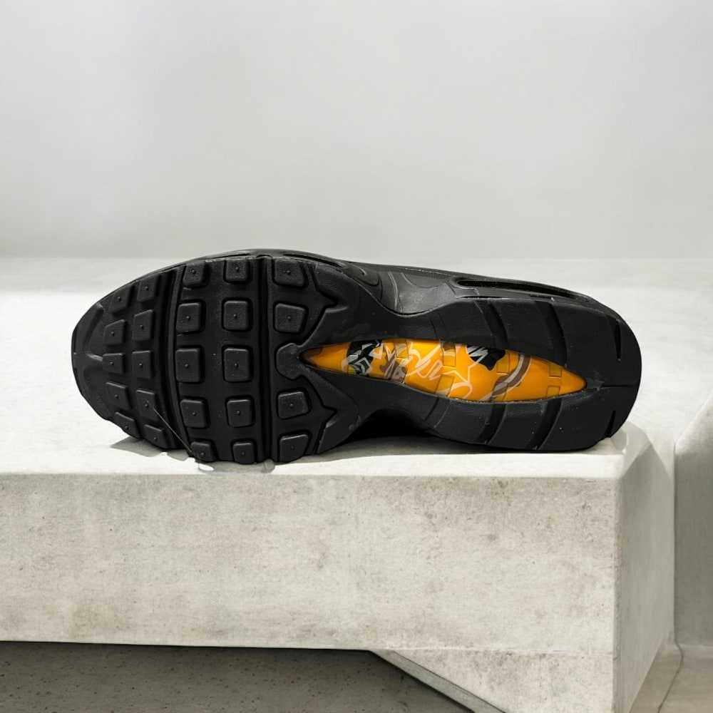 Nike Air Max 95 x Corteiz • Black