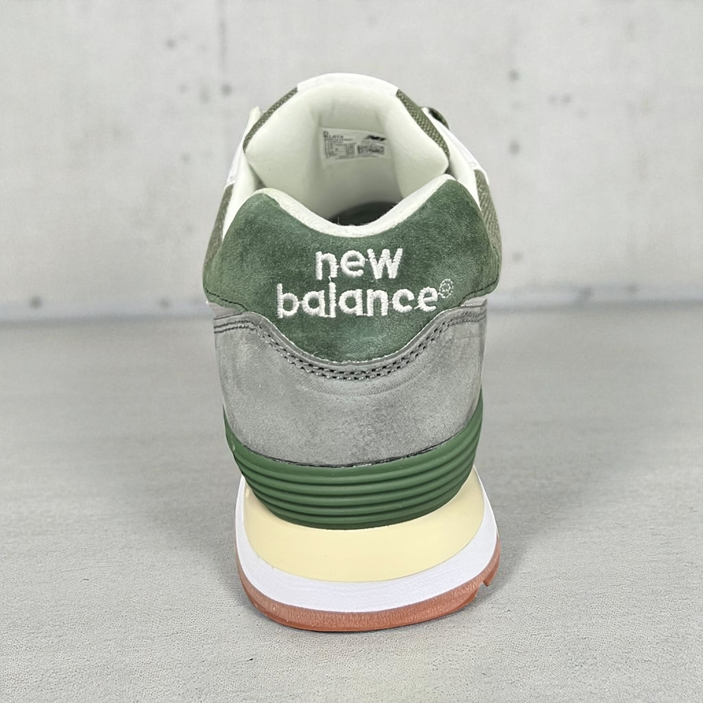 New Balance 574 • Green