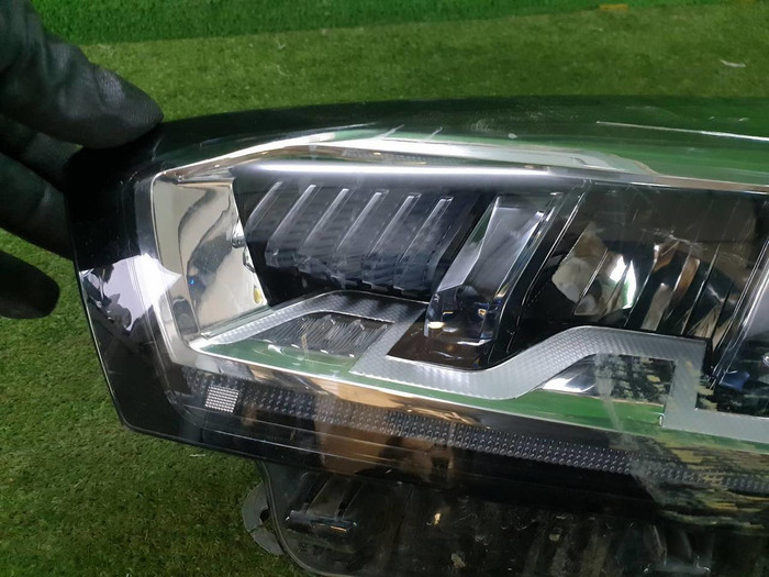 Битая Фара левая Chery Tiggo 8 (2018-2022) LED