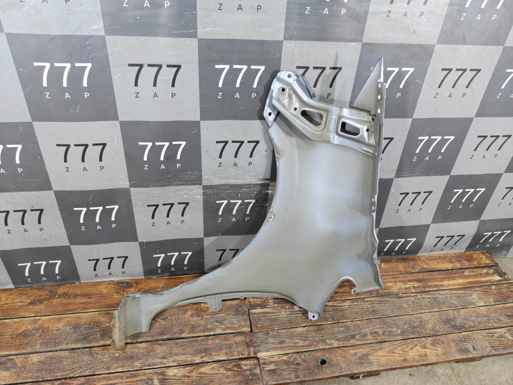 Крыло переднее правое Toyota Auris 1 (E150) 09-12 Б/У Оригинал  5380102130