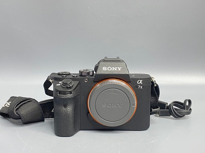 Sony A7 II 25.000 кадров