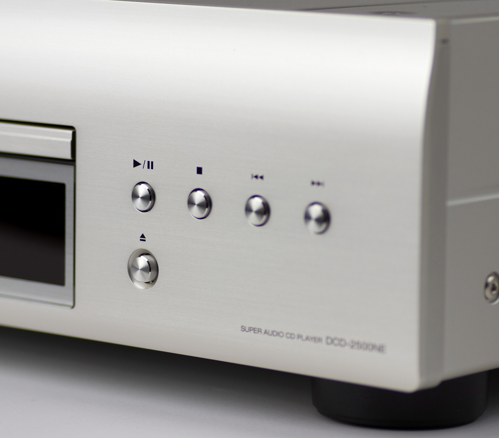 CD-проигрыватель Denon DCD-2500NE