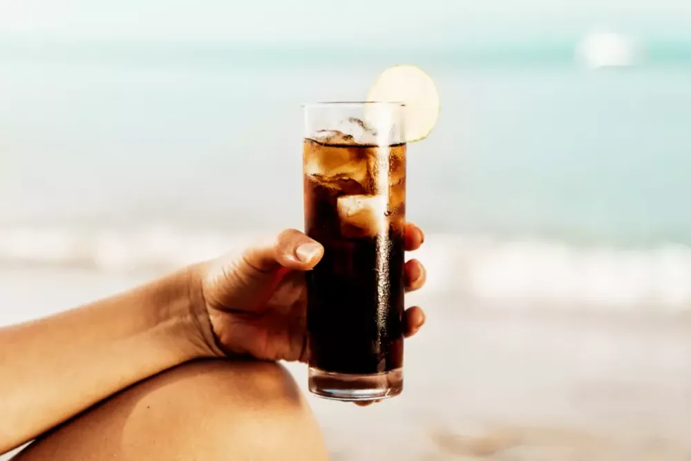 10 рецептов натуральных альтернатив Coca-Cola 10 рецептов натуральных альтернатив Coca-Cola