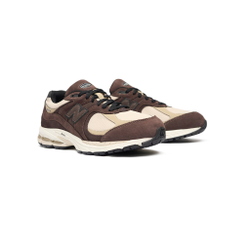Кроссовки New Balance 2002R Gore-Tex "Black Coffee"