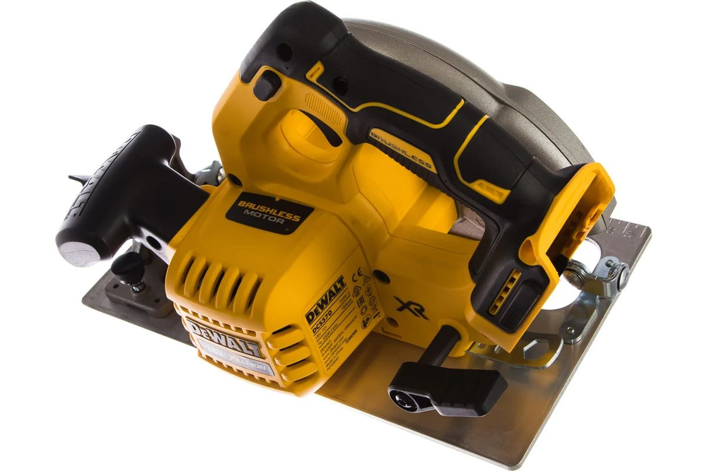 DeWALT Бесщеточная дисковая пила 184 мм, 18 В DCS570NT