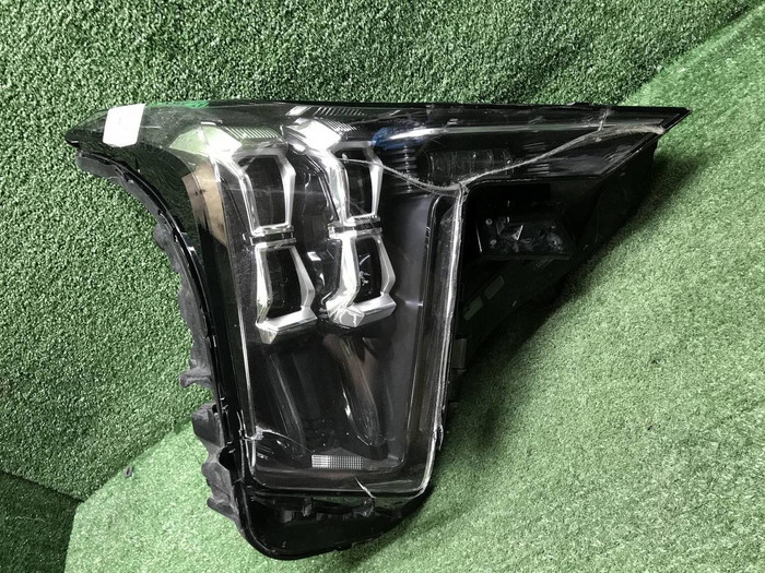 Битая Фара правая GAC GS8 2 (2021-н.в.) LED