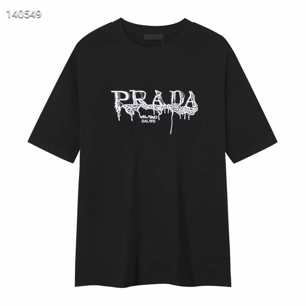 Футболка Prada